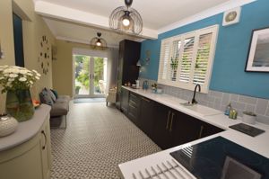 Kitchen- click for photo gallery